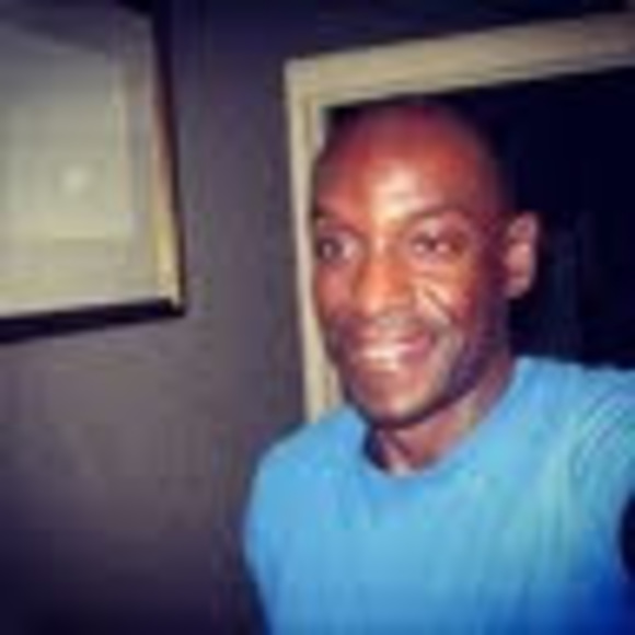 Meet your Posher, Dwight l - Picture 1 of 1